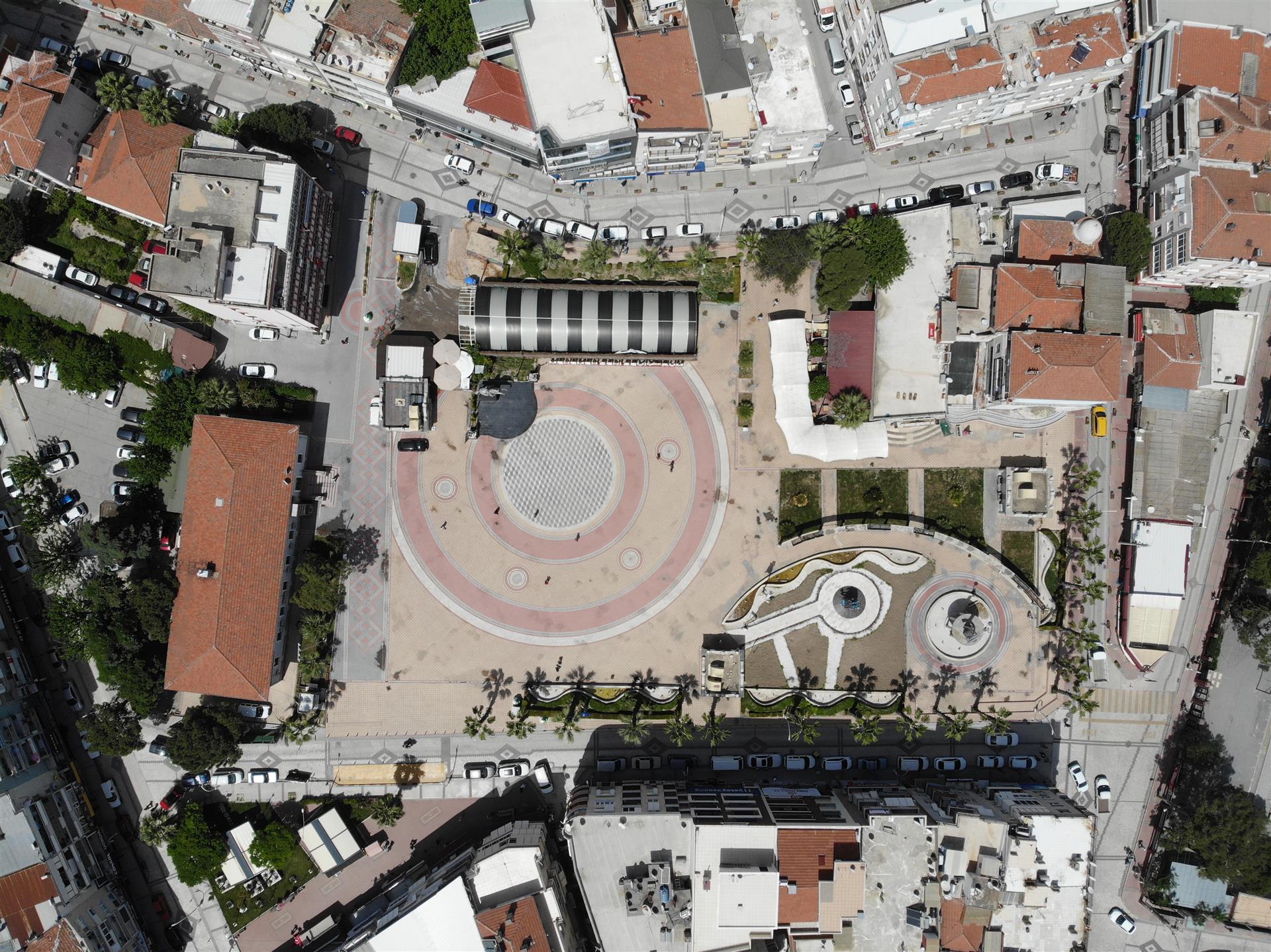 Cumhuriyet Meydanı 